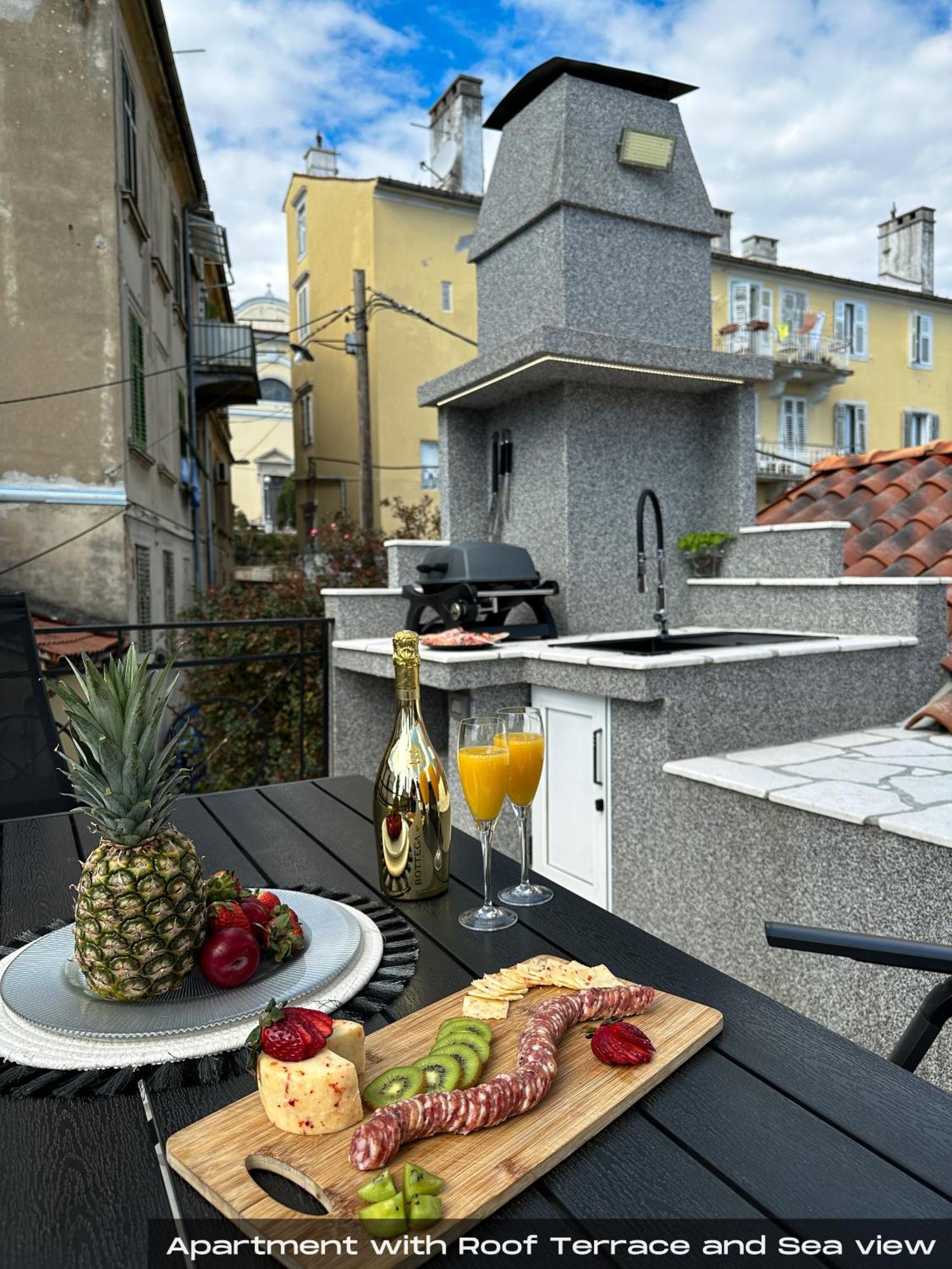 Villa Volos , Free Private Parking Opatija Buitenkant foto