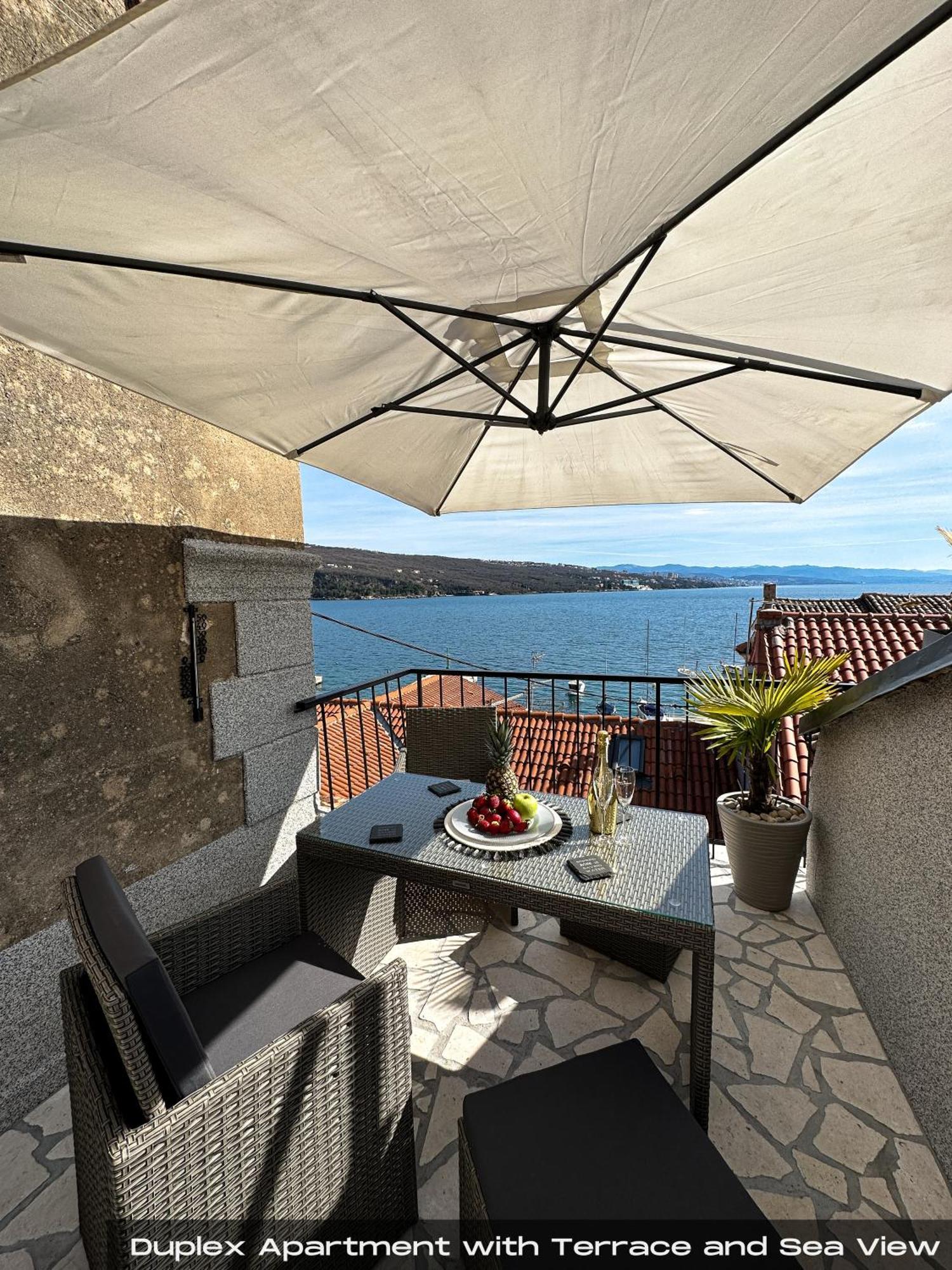 Villa Volos , Free Private Parking Opatija Buitenkant foto